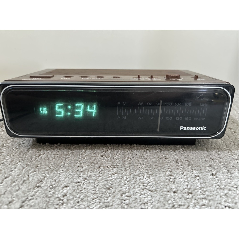Vintage 80s Panasonic RC-66 Alarm Clock AM/FM Radio Wood Grain—TESTED